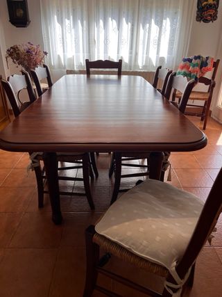 Mesa de comedor de madera extensible