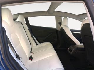 Tesla Model 3 Long-Range Dual Motor AWD