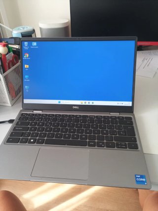Portátil Dell Latitude 3320