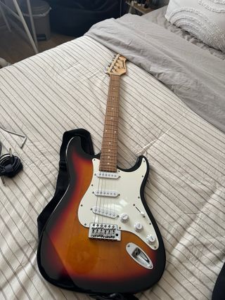 Guitarra Eléctrica Sunsmile Sunburst