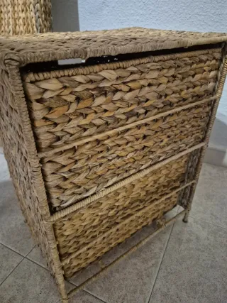 Conjunto 2 sillas y cajonera mimbre