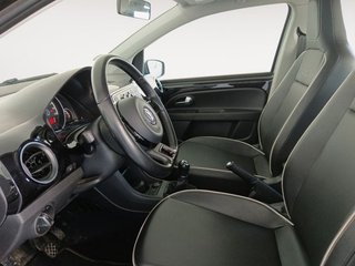 Volkswagen up! Club