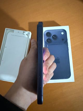 iPhone 17 Pro Azul