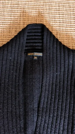 Jersey negro de punto grueso