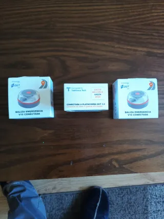 Lote 3 Balizas Coche V16 Conectadas DGT