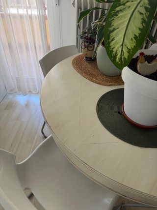 Mesa antigua redonda extensible madera