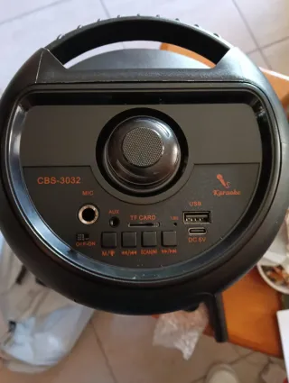 Altavoz Bluetooth Karaoke Radio USB TF AUX