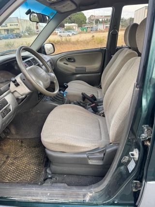 Suzuki Vitara 2000