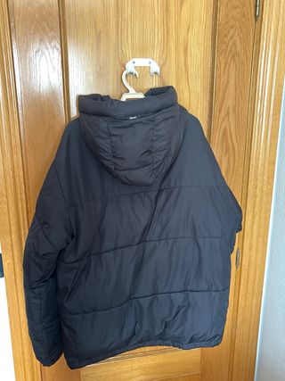 Plumas Zara Negra Talla M