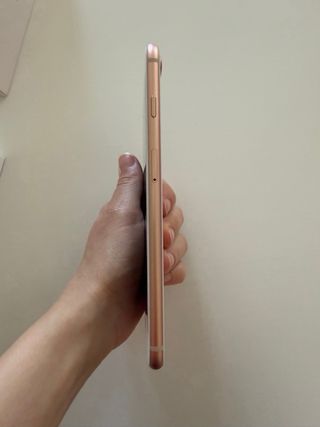 iPhone 8 Plus Oro Rosa + Accessori