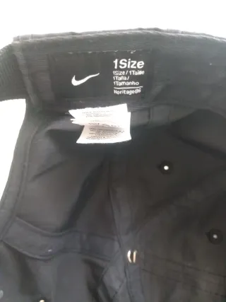 Gorra Nike Negra