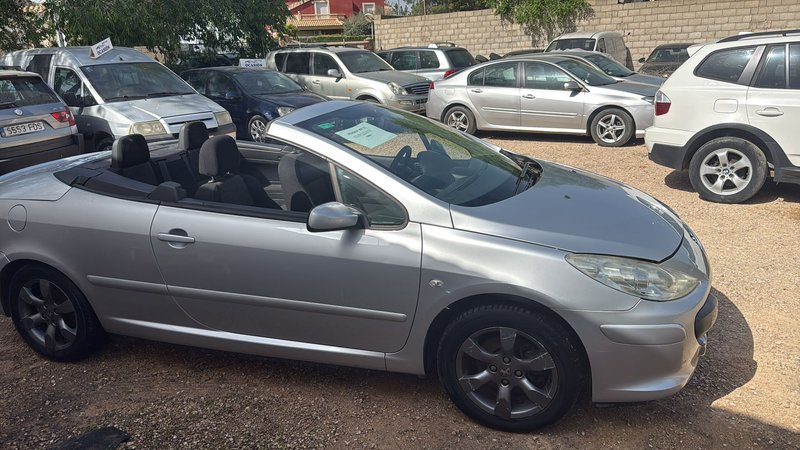 Peugeot 307 2006 - foto 1