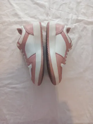 Zapatos Champion Rosa y Blanco