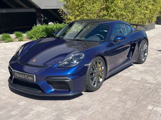 Porsche 718 Porsche 718 Cayman GT4