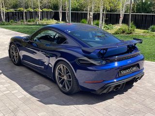 Porsche 718 Porsche 718 Cayman GT4
