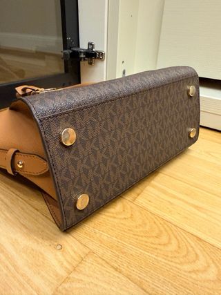 Borsa Michael Kors media marrone e oro