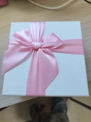 Set nacimiento crochet con sonajero y chupetero.