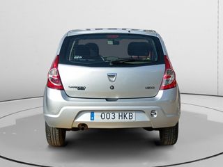 Dacia Sandero Podium