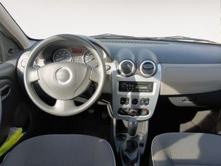 Dacia Sandero Podium