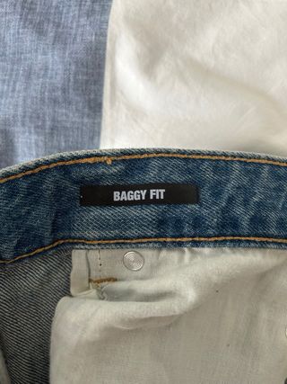 Pantalón vaquero Pull&Bear Baggy Fit