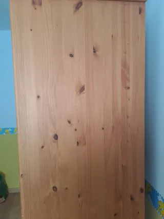 Armario ,mesilla,cama individual de madera rústica