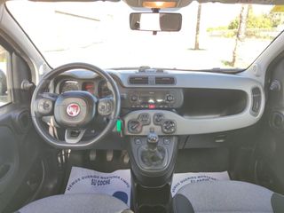FIAT Panda 1.2 Waze 51kW 69CV