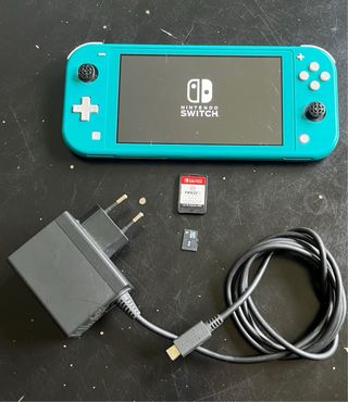 Nintendo Switch Lite Turchese + FIFA 22