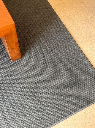 Alfombra grande gris Ikea