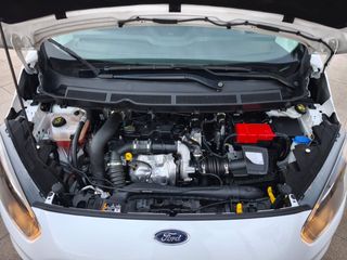 FORD Transit Courier Van 1.5 TDCi 74kW Limited