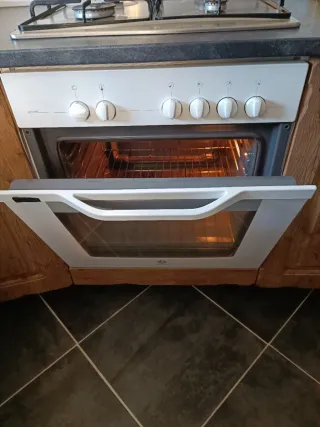 Placa de gas Balay 4 fuegos y horno Balay