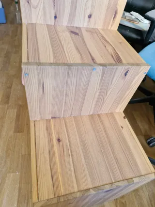 Mueble Trofast madera y plástico rosa