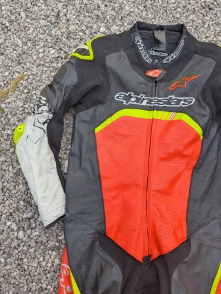 Tuta Alpinestars GP tech V4