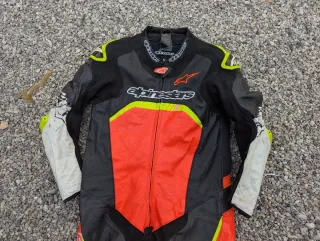 Tuta Alpinestars GP tech V4