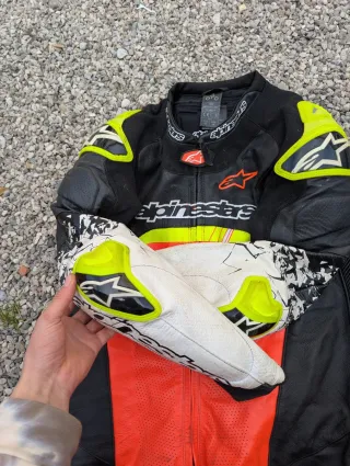 Tuta Alpinestars GP tech V4
