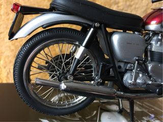 Minichamps Triumph TR6R Moto