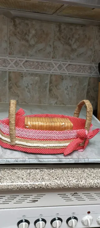 Cesta Rectangular Roja Lunares Blancos