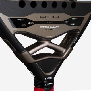 Pala de pádel adulto NOX AT10 Pro Cup HARD 26 – Agustín