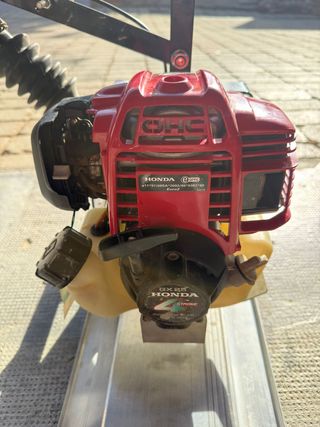 Regla vibrante ENAR Honda GX25 profesional