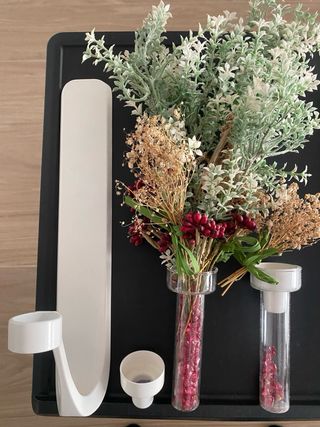 Soporte florero y vela blanco