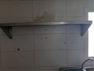 2 Estantes de aluminio el precio es por cada una