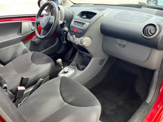 Toyota Aygo Automático 5 puertas