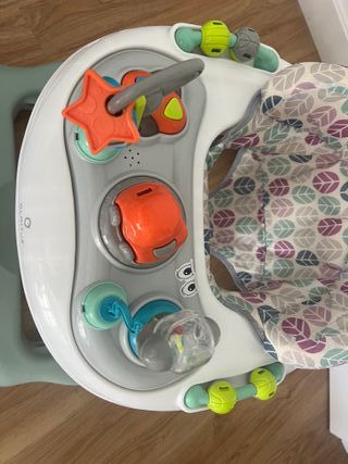 Andador Balancín Olmitos En excelente estado.