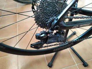 Megamo Elite Talla M Di2 Poco Uso