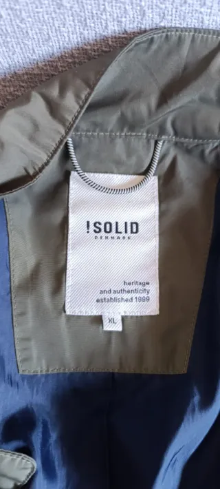 Chaqueta bomber verde oliva