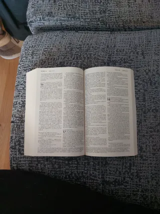 Santa Biblia NTV, Edición Cosecha Diseno Corona