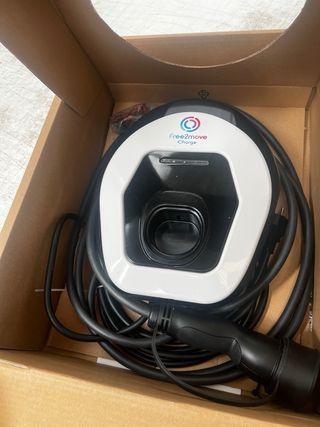 EasyWallbox Free2move Charge