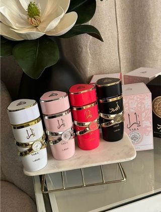 Perfume Yara Rosa y Dorado