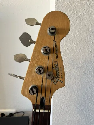 Bajo Fender Precision Bass USA 1989