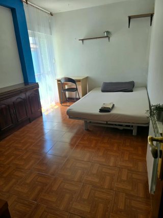 Alquiler de habitaciones 5to sin ascensor
