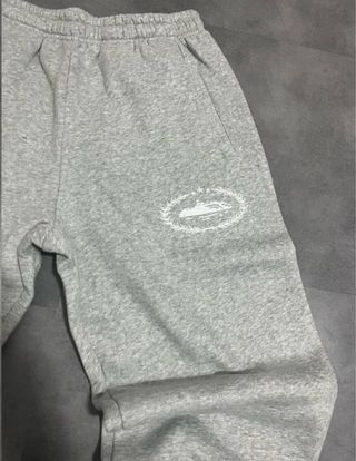 Chándal Corteiz Gris Talla M